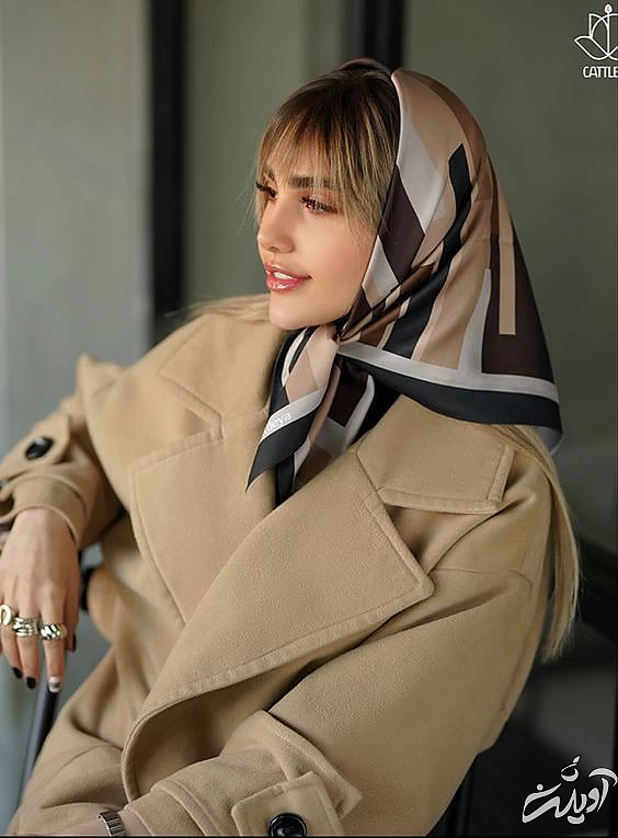 مینی اسکارف